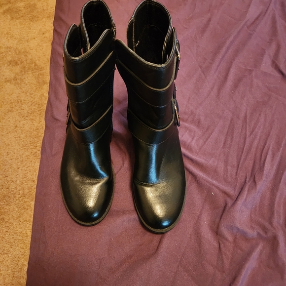 Black Relativity Boots size 7 - Picture 1 of 3